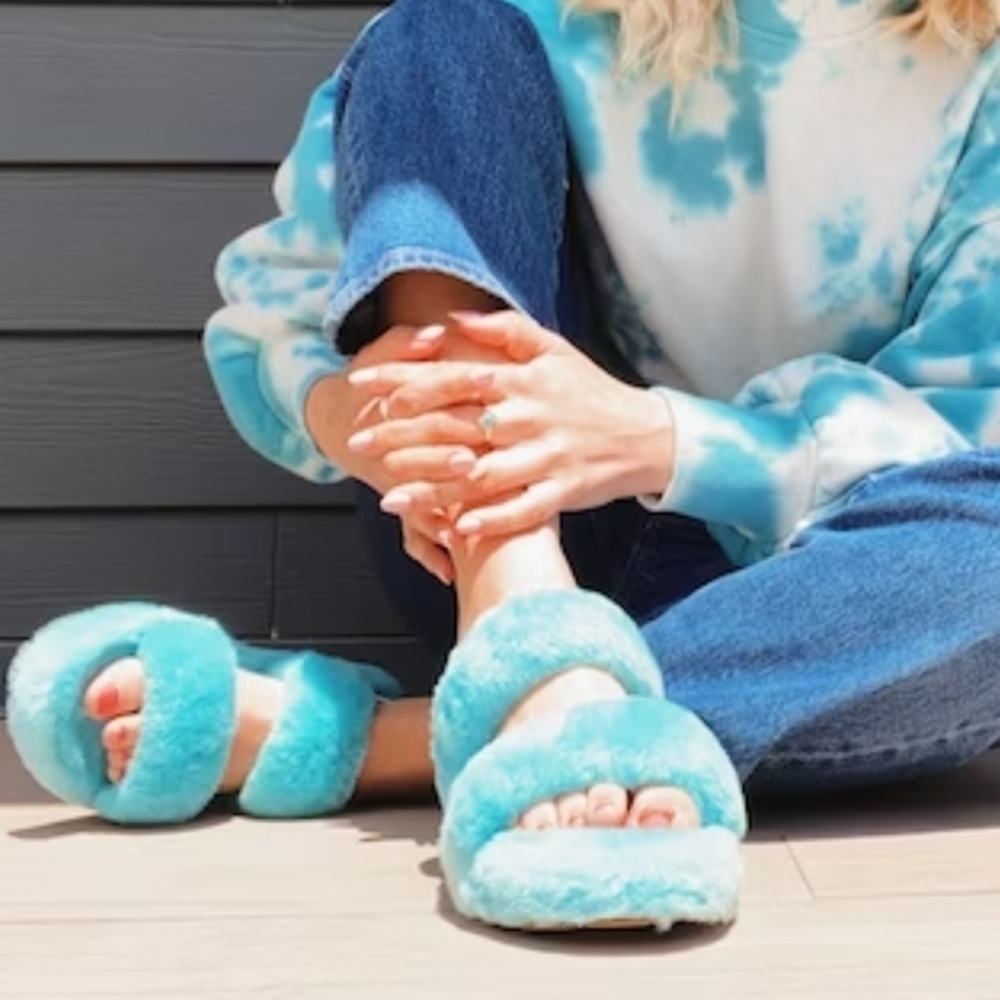 UGG Fluffy Soft Blue Slides Size 10